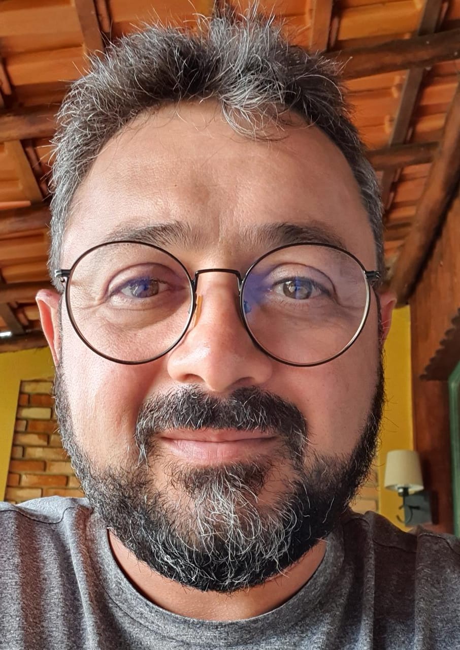 Nestor Moura